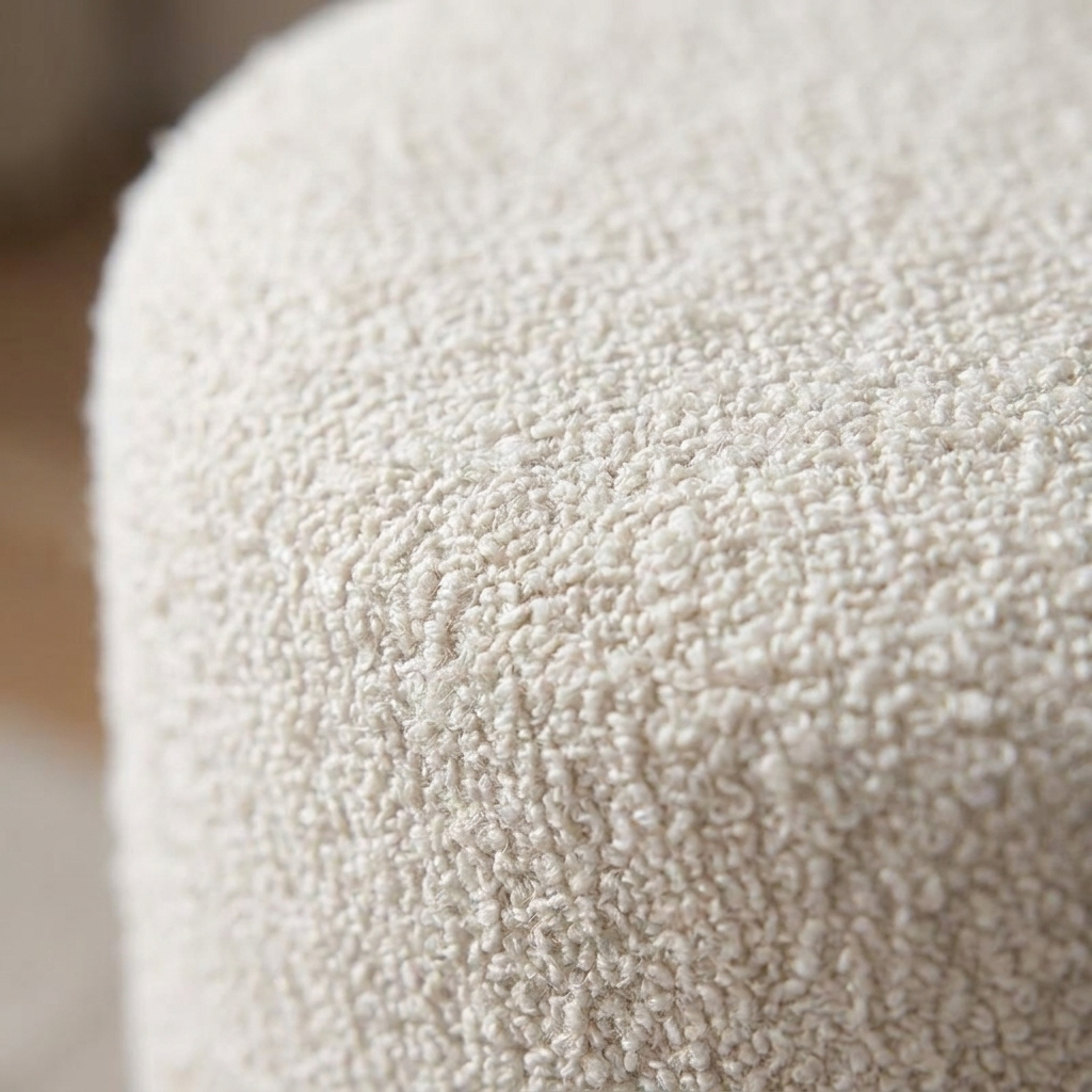 Puff vanity stool - detail