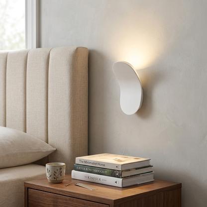 Lumi wall lamp - lifestyle in use