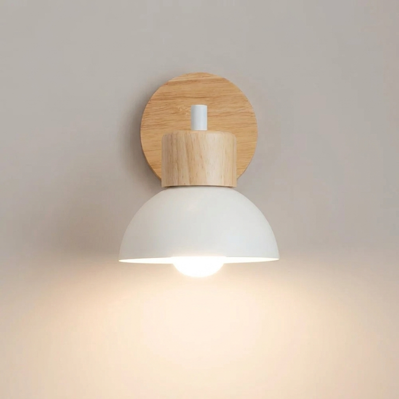 Tove wall lamp - front view