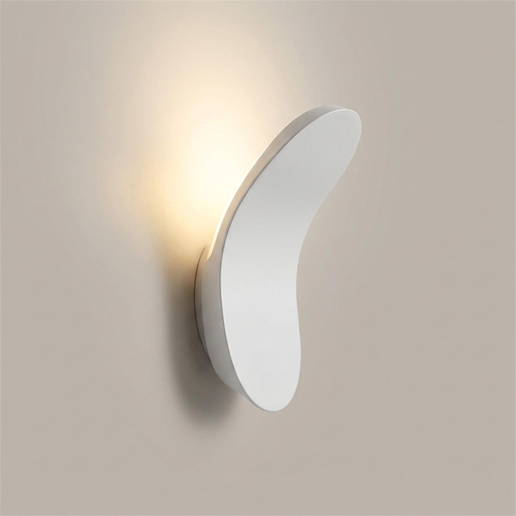 Lumi wall lamp - side profile